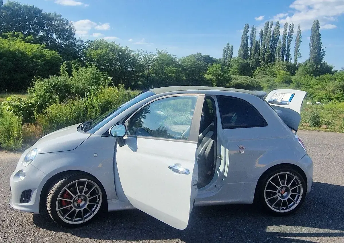 Gebraucht Abarth 595C 179 PS (131 kW) 2015 Grau Cabrio