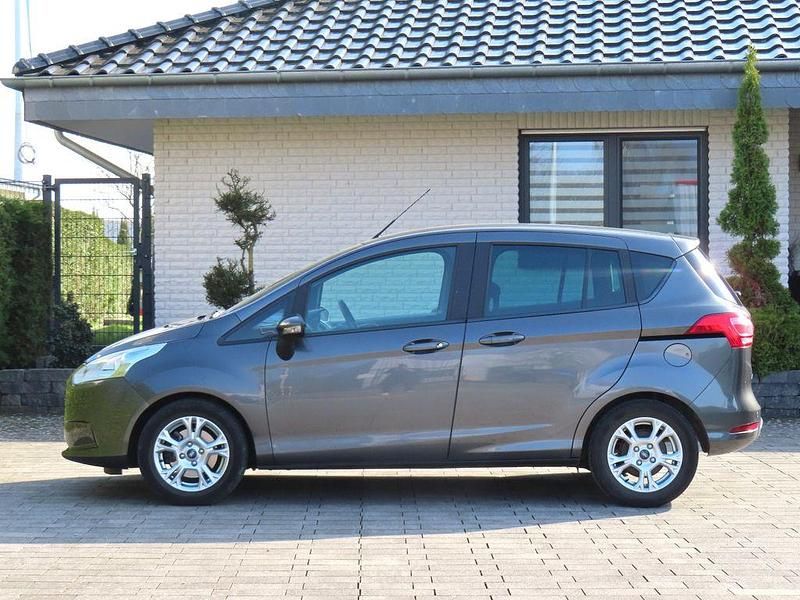 Gebraucht Ford B-MAX SYNC Edition 125 PS (91 kW) 2017 Grau Van / Kleinbus