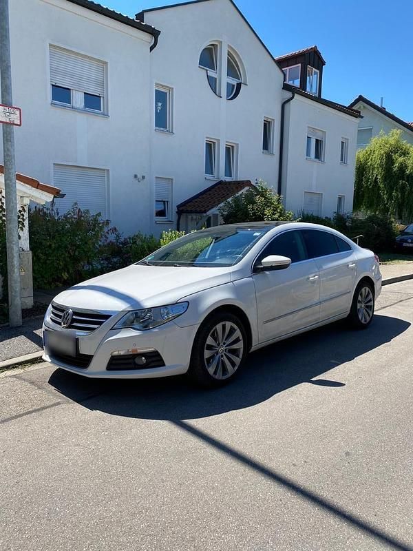 Usata VW Passat 140 CV (102 kW) 2011 Bianco Berlina
