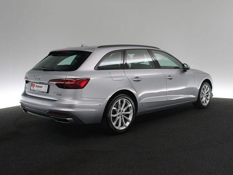 Second-hand Audi A4 Sport 245 CP (180 kW) 2020 Argintiu Break