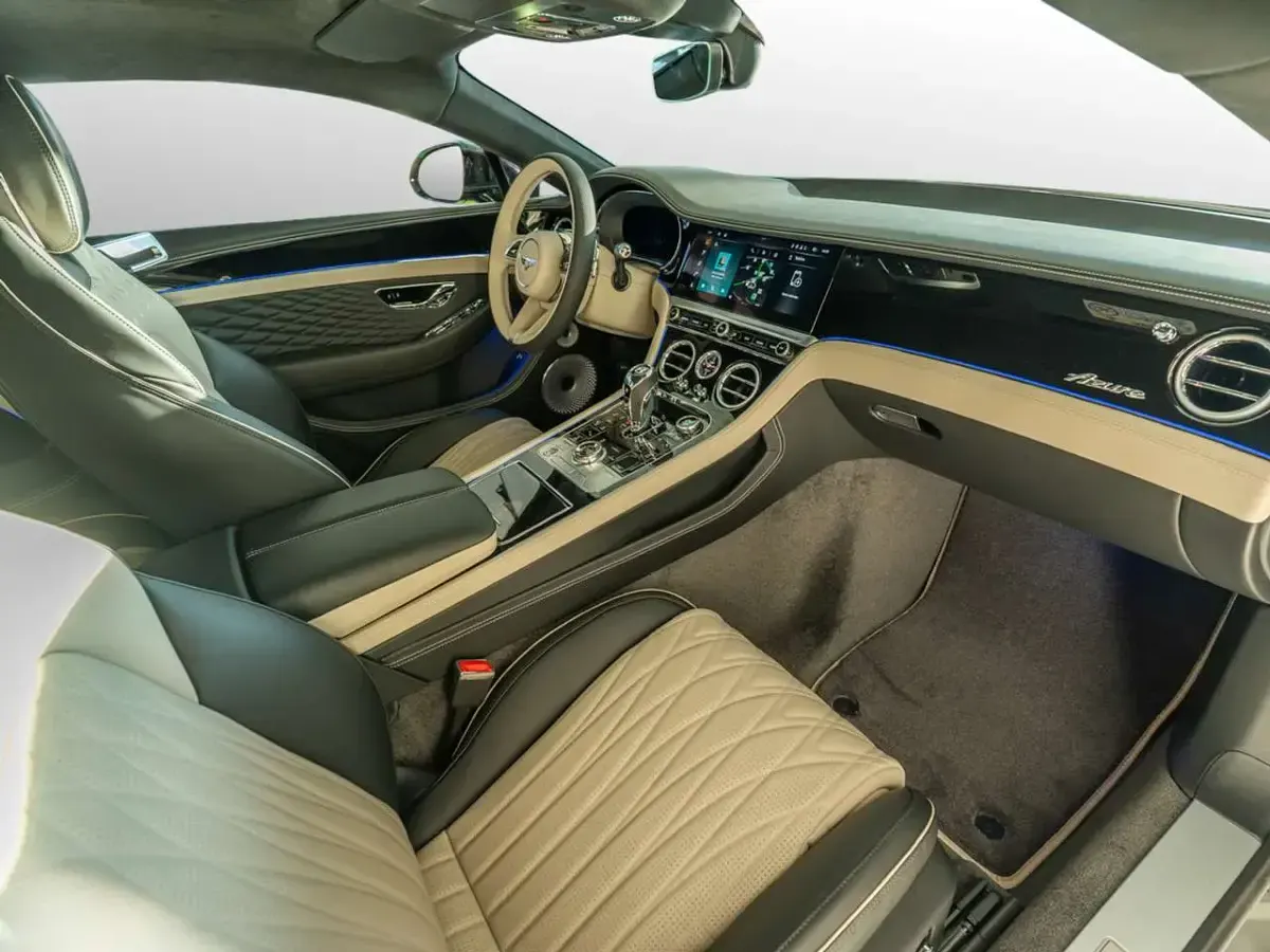 Ny Bentley Azure 680 HK (500 kW) 2026 Onyx Cabriolet