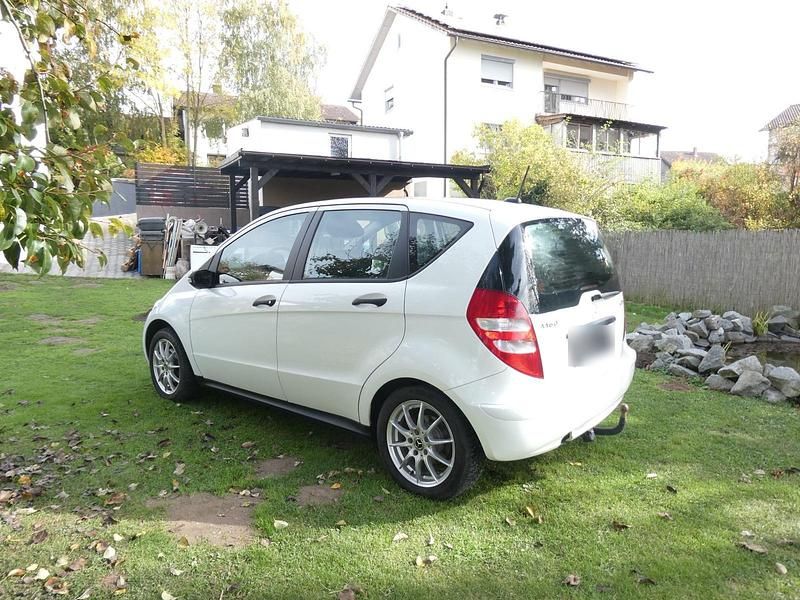 Gebraucht Mercedes A160 82 PS (60 kW) 2006 Weiß Kleinwagen
