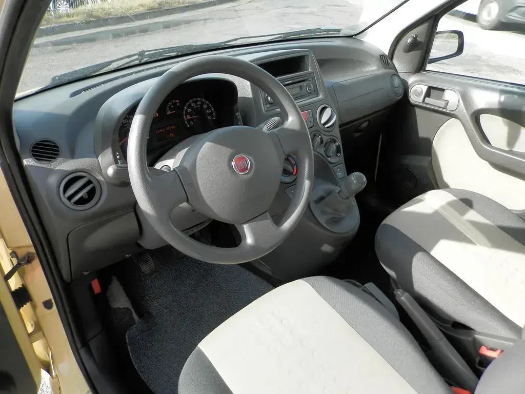 Gebraucht Fiat Panda Dynamic 75 PS (55 kW) 2008 Gelb Kleinwagen