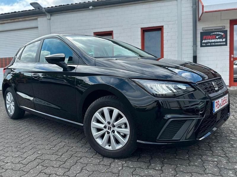 Schwarz Gebraucht 2025 Seat Ibiza Style Limousine | 16.999 € (Guter Preis) - Bild 1/4