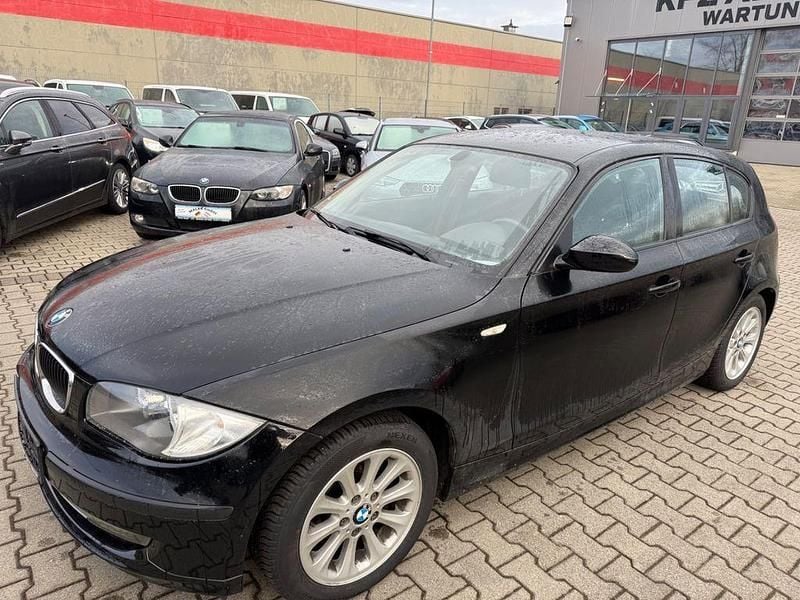 Gebraucht BMW 116 Advantage 122 PS (89 kW) 2009 Schwarz Kleinwagen