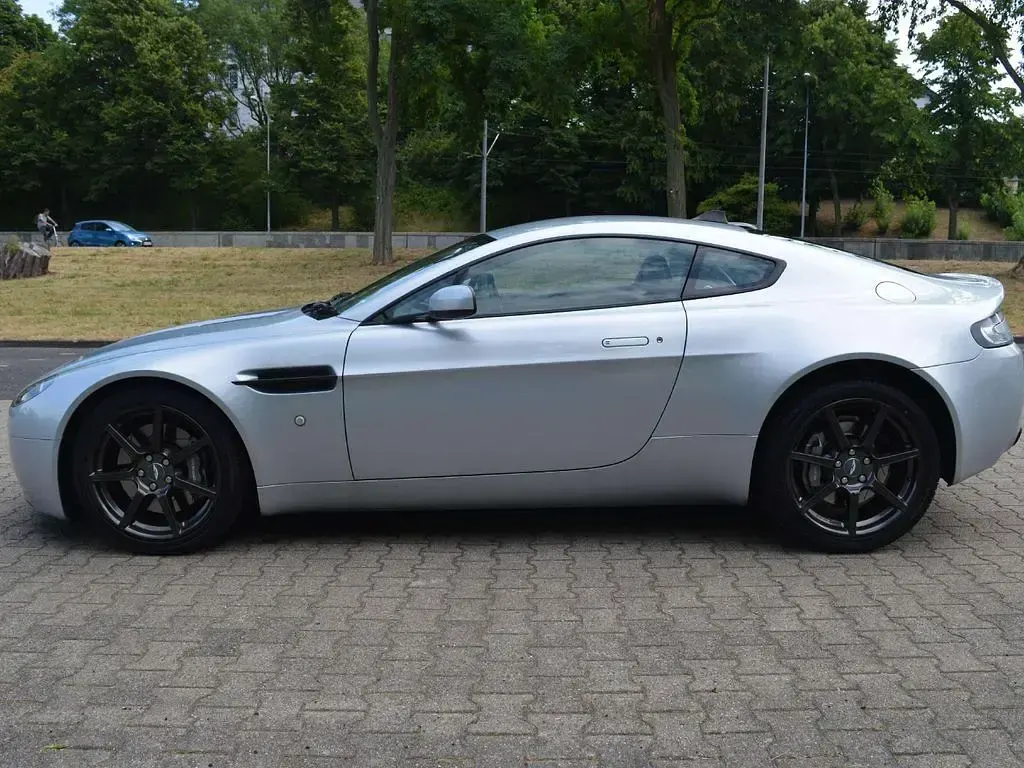 Gebraucht Aston Martin V8 Vantage 385 PS (283 kW) 2006 Grau Coupé