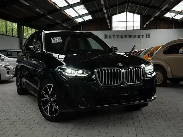Second-hand BMW X3 M Sport 190 CP (139 kW) 2024 Negru SUV