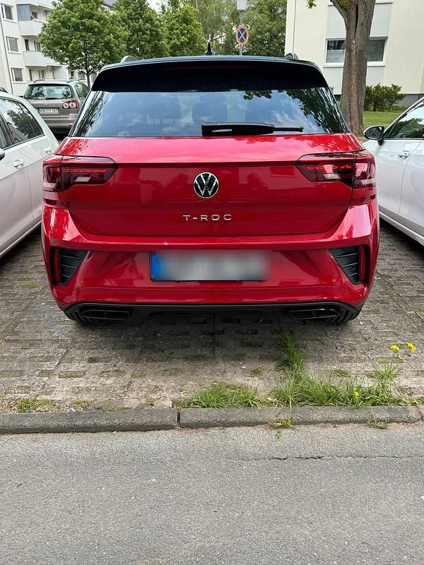 Gebraucht VW T-Roc 150 PS (110 kW) 2023 Rot SUV