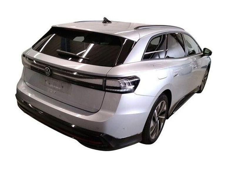 Gebraucht VW ID.7 Pro 210 kW (286 PS) 2025 Silber Kombi