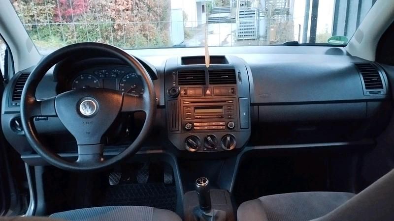 Gebraucht VW Polo Comfortline 80 PS (58 kW) 2007 Grau Kleinwagen