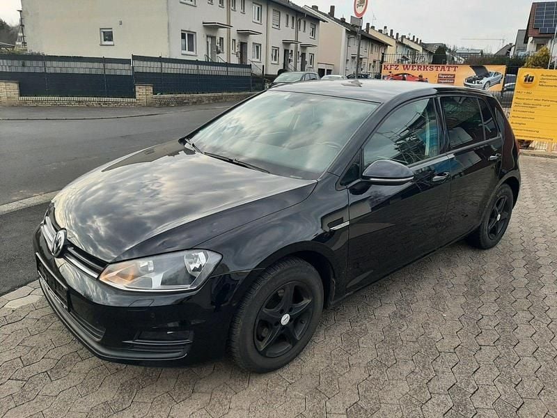 Gebraucht VW Golf VII Cup 86 PS (63 kW) 2014 Schwarz Limousine