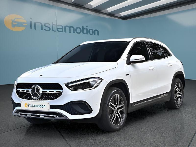 Weiß Gebraucht 2021 Mercedes GLA250 SUV | 31.349 € (Fairer Preis) - Bild 1/4