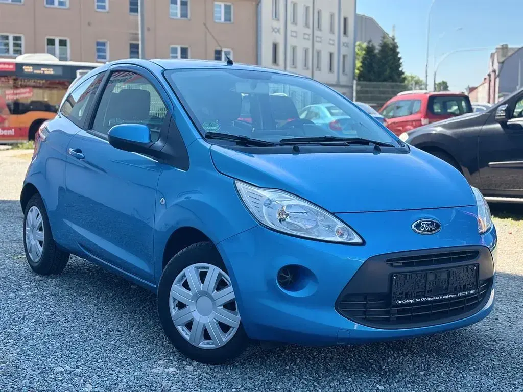 Gebraucht Ford Ka Ambiente 69 PS (50 kW) 2014 Blau Kleinwagen