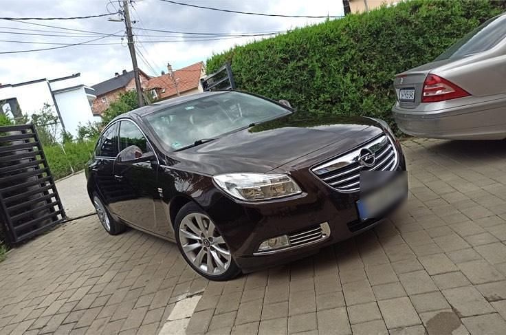 Andere farben Gebraucht 2013 Opel Insignia Limousine | 5.850 € (Fairer Preis) - Bild 1/4