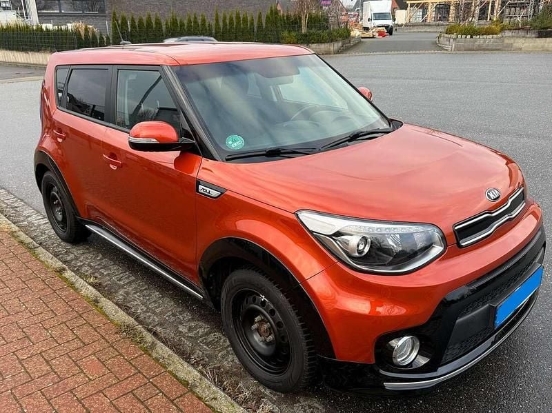 Orange Gebraucht 2017 Kia Soul DREAM-TEAM Edition SUV | 10.750 € (Fairer Preis) - Bild 1/4