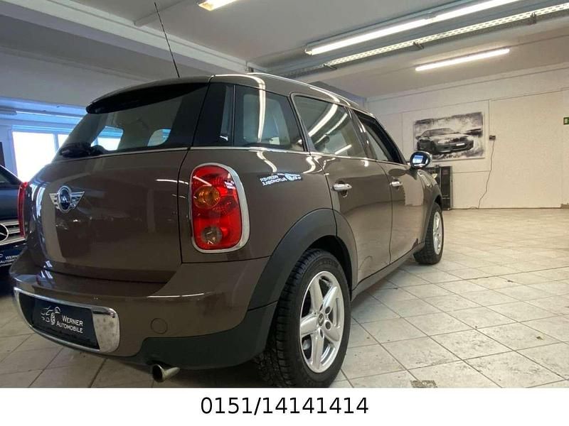 Gebraucht Mini ONE 98 PS (72 kW) 2011 Braun Kleinwagen