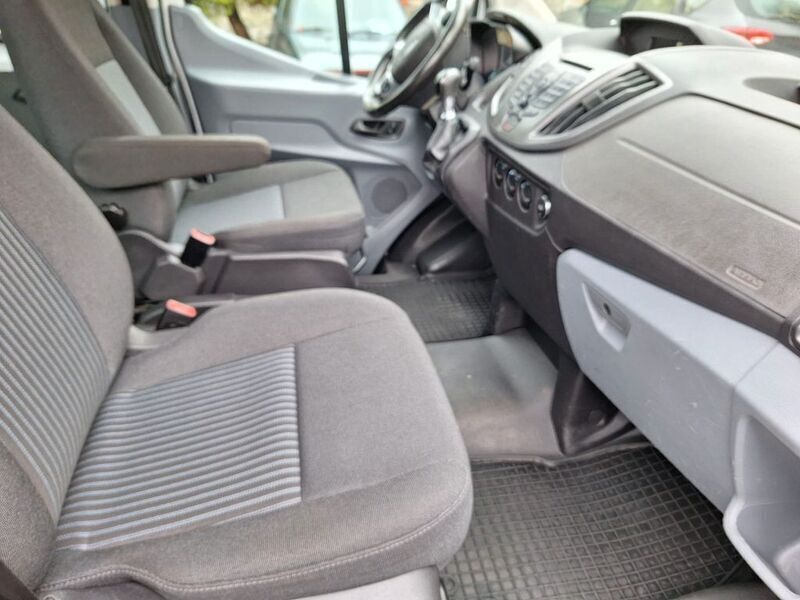 Gebraucht Ford Transit 170 PS (125 kW) 2017 Frostweiß uni Van / Kleinbus