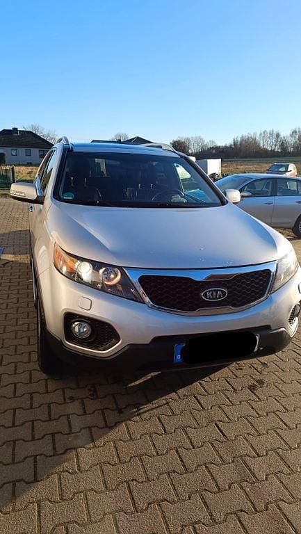 Gebraucht Kia Sorento 197 PS (144 kW) 2011 Silber SUV