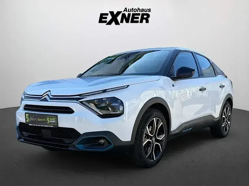 Second-hand Citroën e-C4 Feel 100 kW (136 CP) 2023 Alb Berlinǎ