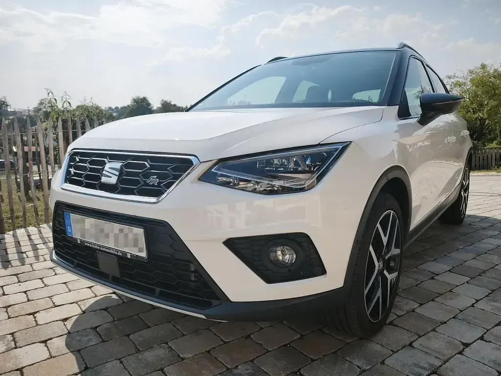 Gebraucht Seat Arona Beats 116 PS (85 kW) 2019 Weiß SUV