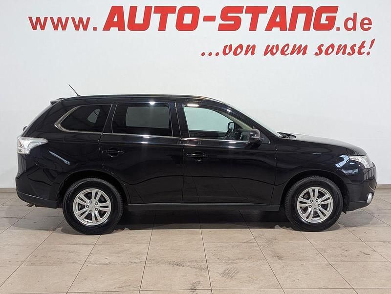 Gebraucht Mitsubishi Outlander 150 PS (110 kW) 2013 Schwarz SUV