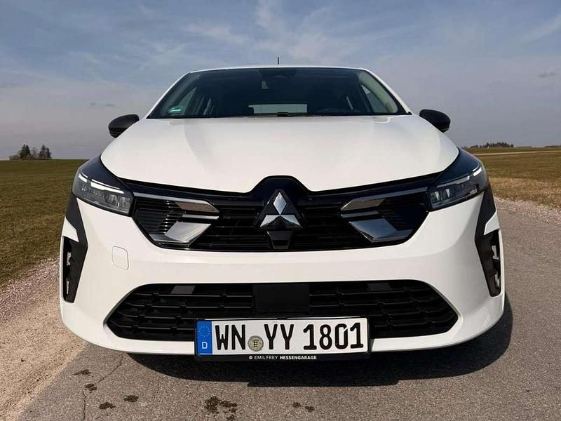 Gebraucht Mitsubishi Colt 67 PS (49 kW) 2024 Weiß Kleinwagen