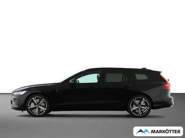 Neu Volvo V60 Plus 455 PS (334 kW) 2026 Schwarz Kombi