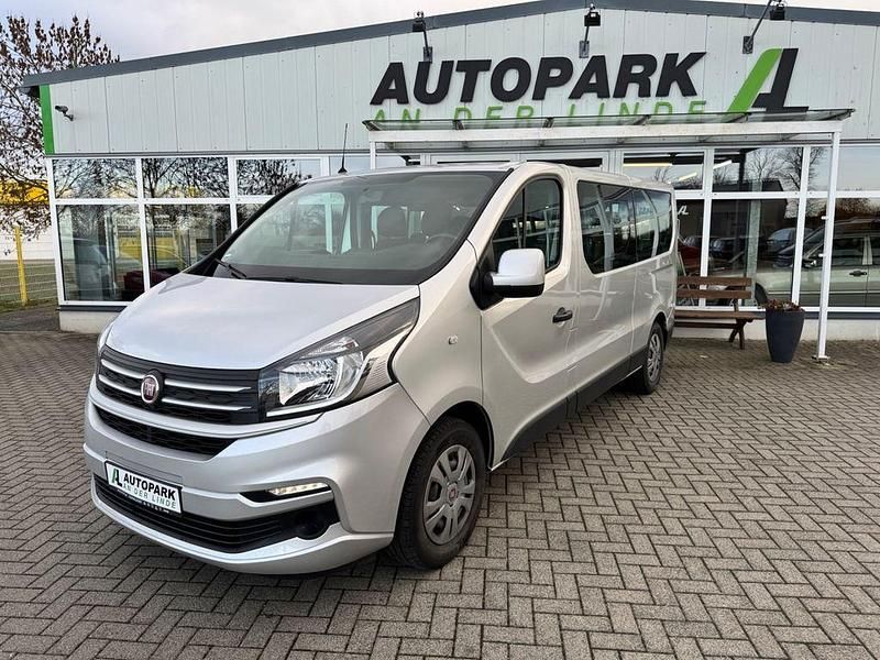 Grau Gebraucht 2020 Fiat Talento Family Van / Kleinbus | 19.990 € (Fairer Preis) - Bild 1/4