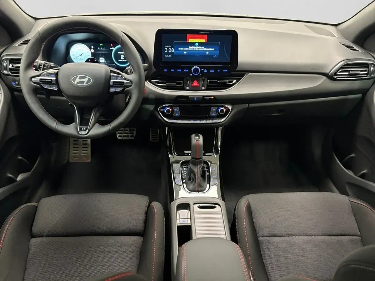 Neu Hyundai i30 N Line 110 PS (80 kW) 2026 Schwarz Kombi