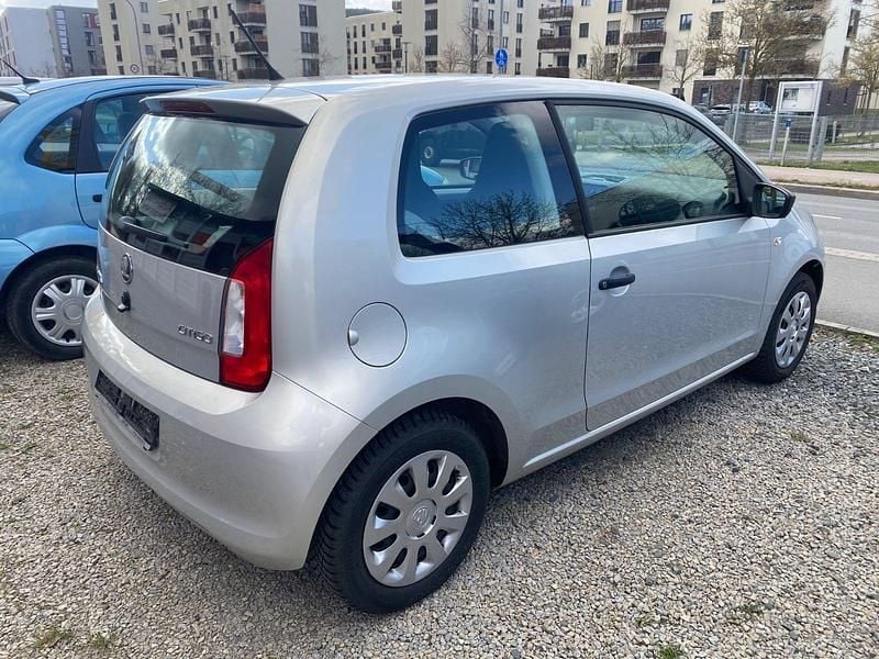 Gebraucht Skoda Citigo 60 PS (44 kW) 2015 Silber Kleinwagen