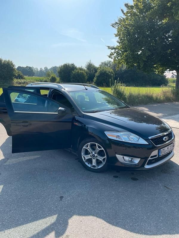Schwarz Gebraucht 2008 Ford Mondeo Kombi | 2.100 € (Guter Preis) - Bild 1/4
