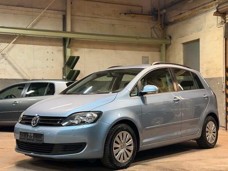 Gebraucht VW Golf VI 105 PS (77 kW) 2010 Blau Kleinwagen