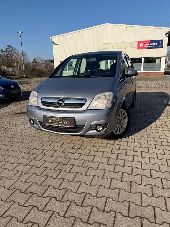 Gebraucht Opel Meriva Edition 105 PS (77 kW) 2009 Silber Van / Kleinbus