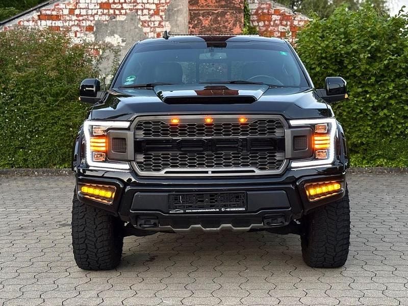 Używany Ford V8 Raptor 390 KM (286 kW) 2020 Czarny SUV