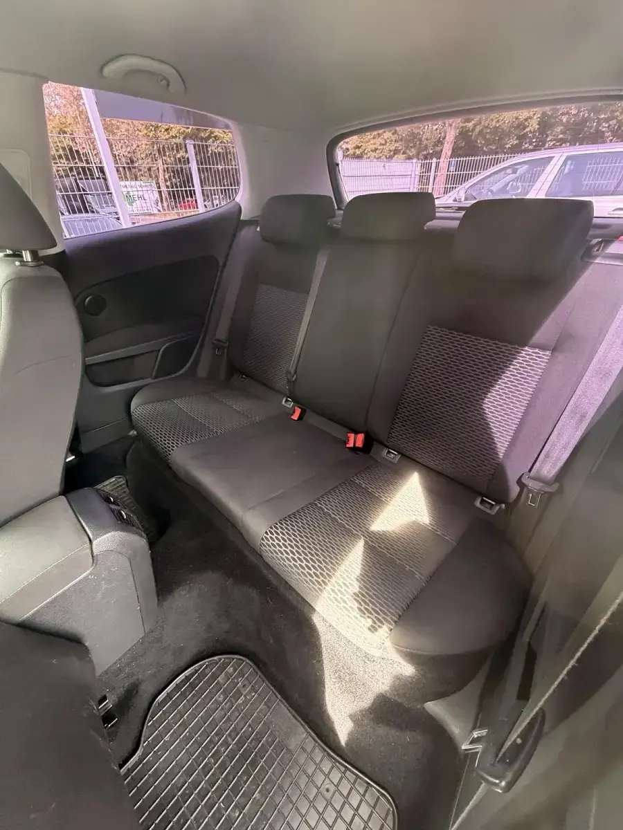 Gebraucht VW Golf 80 PS (58 kW) 2009 Weiß Coupé