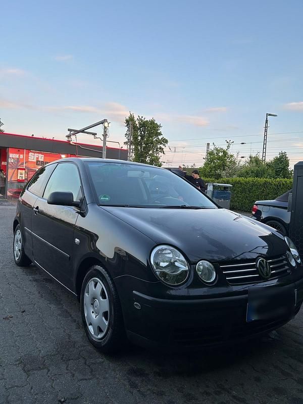 Schwarz Gebraucht 2003 VW Polo Coupé | 1.600 € (Fairer Preis) - Bild 1/4