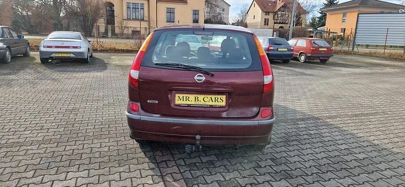 Gebraucht Nissan Almera Tino Acenta+ 116 PS (85 kW) 2005 Violett Van / Kleinbus