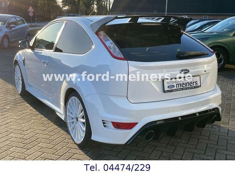 Usata Ford Focus RS 305 CV (224 kW) 2010 Bianco Berlina