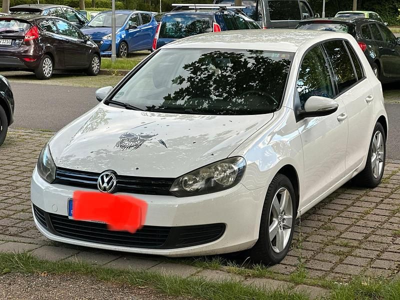 Weiß Gebraucht 2009 VW Golf VI Limousine | 3.200 € (Fairer Preis) - Bild 1/4