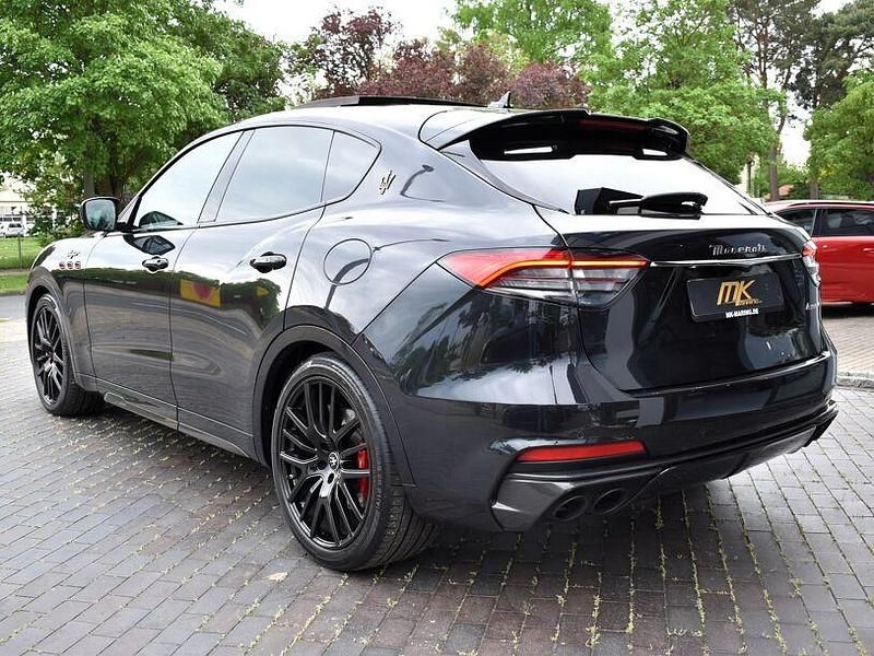 Gebraucht Maserati Levante 581 PS (427 kW) 2022 Schwarz (metallic) SUV