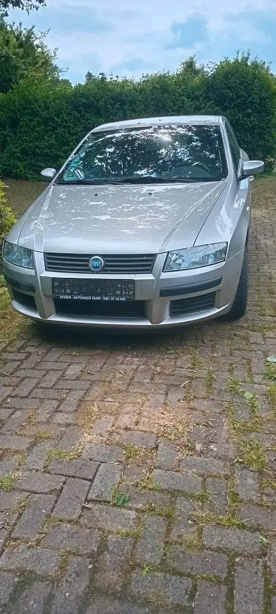 Gebraucht Fiat Stilo 98 PS (72 kW) 2002 Silber Limousine