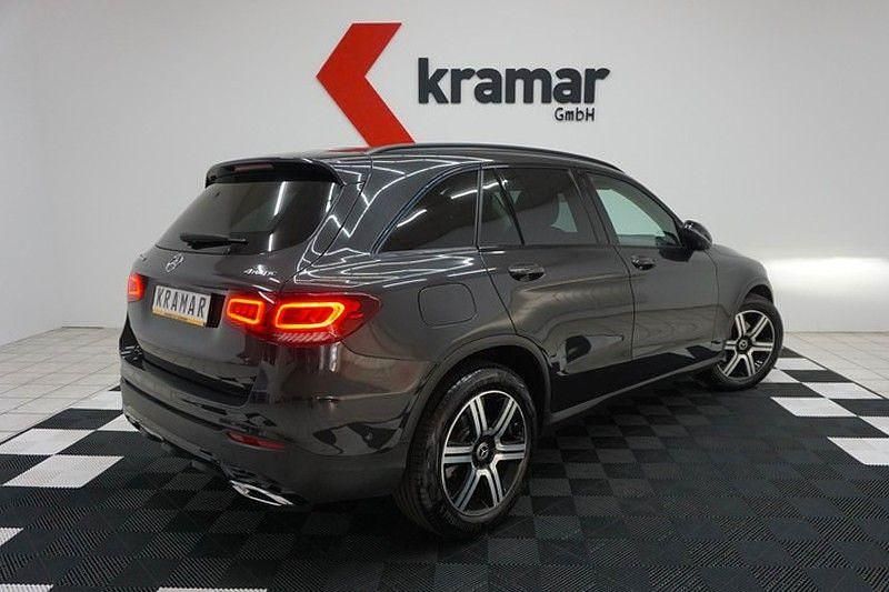 Gebraucht Mercedes GLC200 Luxury 163 PS (119 kW) 2020 Graphite SUV