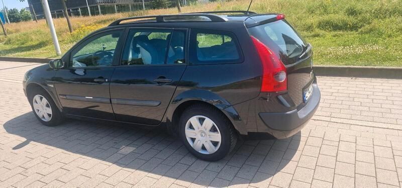 Schwarz Gebraucht 2004 Renault Mégane GrandTour Kombi | 1.250 € (Guter Preis) - Bild 1/4