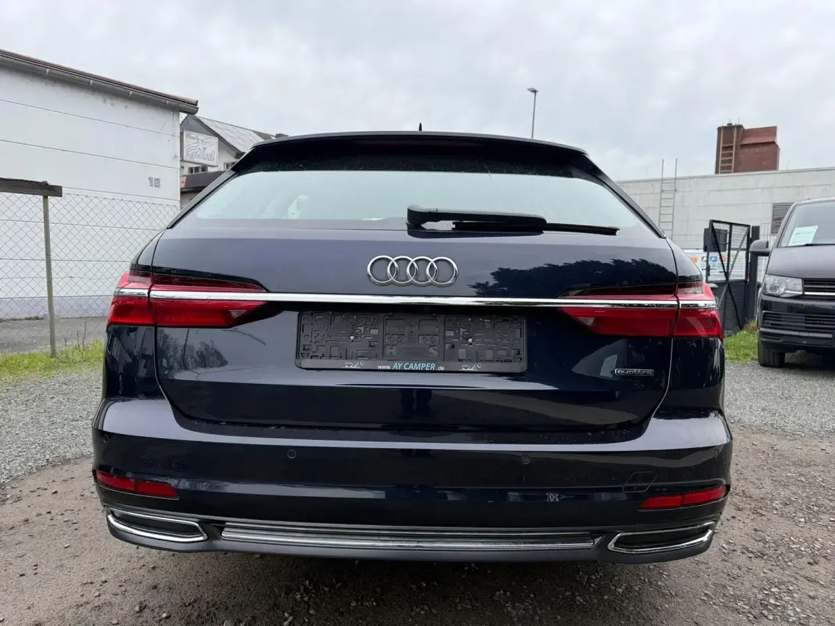 Second-hand Audi A6 Design 231 CP (169 kW) 2019 Albastru Break