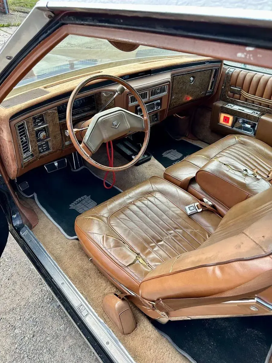 Gebraucht Cadillac Deville 194 PS (142 kW) 1977 Schwarz Limousine