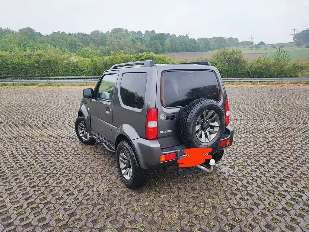 Occasion Suzuki Jimny 86 ch (63 kW) 2018 Gris SUV