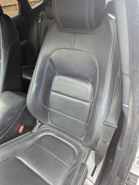 Gebraucht Jaguar E-Pace R-Dynamic 249 PS (183 kW) 2018 Grau SUV