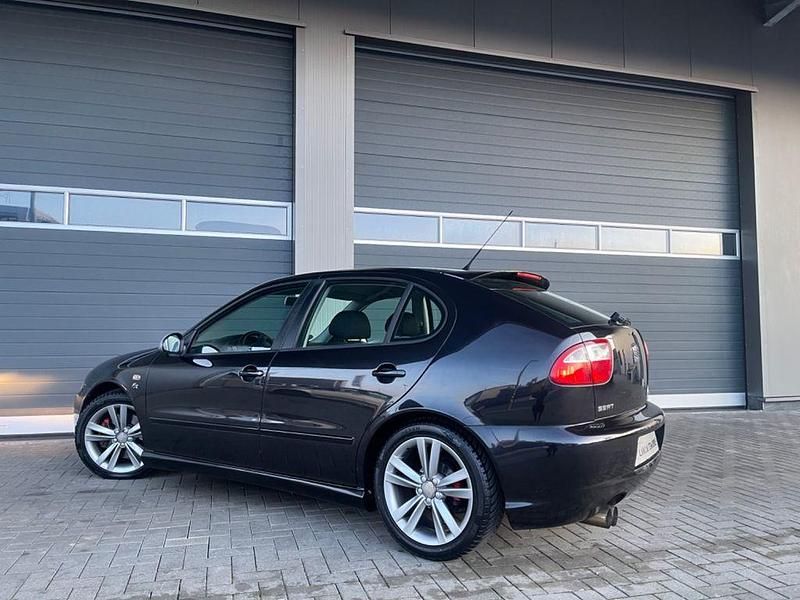 Gebraucht Seat Leon FR 179 PS (131 kW) 2005 Schwarz Limousine