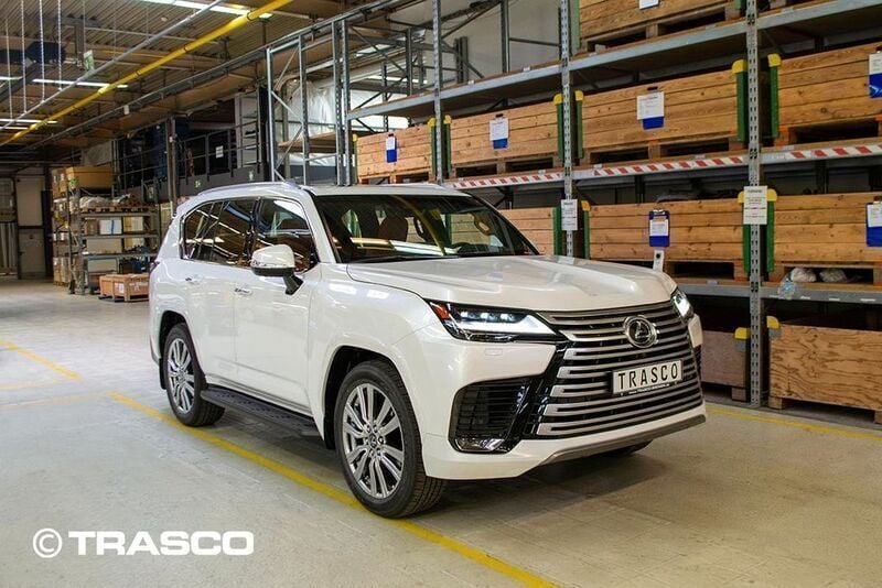 Schwarz Gebraucht 2022 Lexus LX600 SUV | 443.870 € - Bild 1/4
