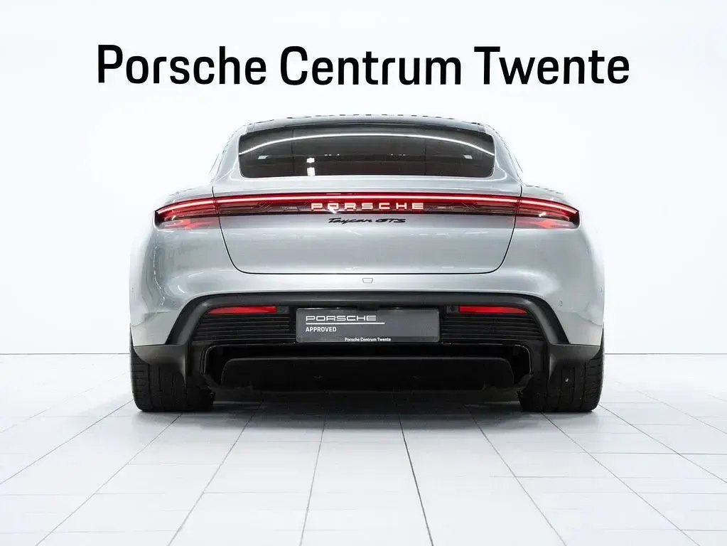 Gebraucht Porsche Taycan GTS 514 kW (700 PS) 2025 Silber Limousine